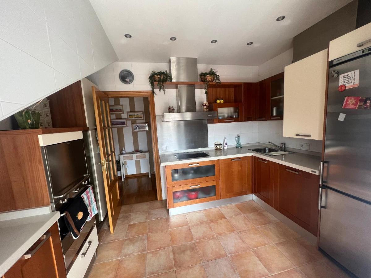 Atractivo Atico 2 Habitaciones Villaviciosa  Esterno foto